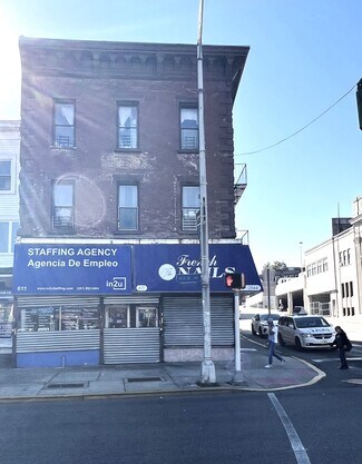 Plus de détails pour 611 Main Ave, Passaic, NJ - Bureau à louer