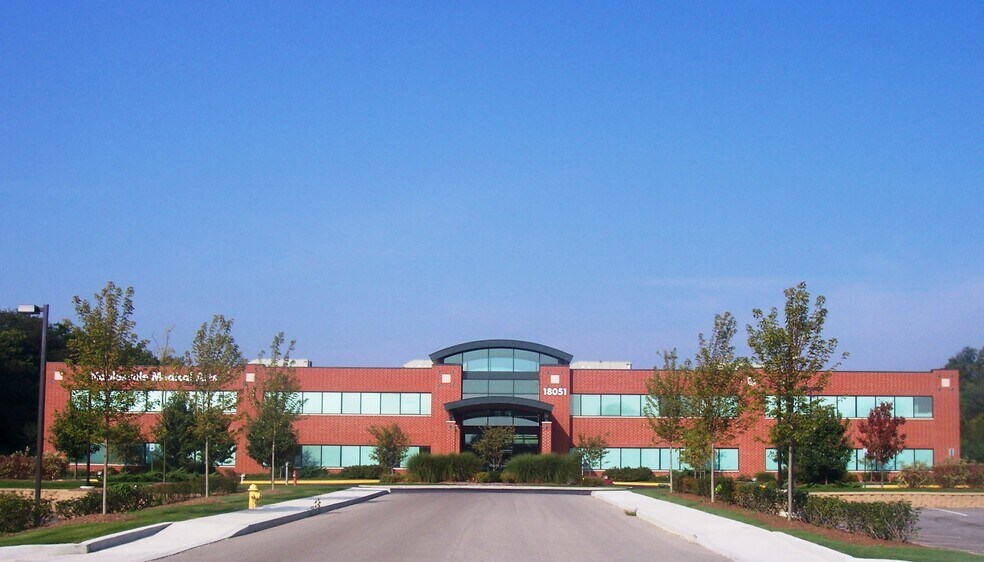 18051 River Rd, Noblesville, IN à louer - Photo de l’immeuble – Image 1 sur 10