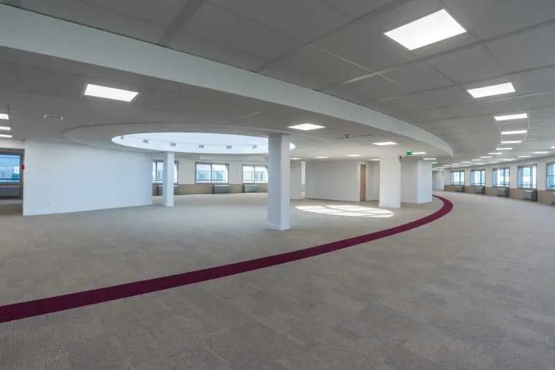 7-11 Place Des Cinq Martyrs Du Lycée Buffon, Paris à louer - Photo intérieure – Image 2 sur 7