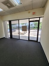 380 Semoran Commerce Pl, Apopka, FL à louer Photo intérieure– Image 2 sur 6