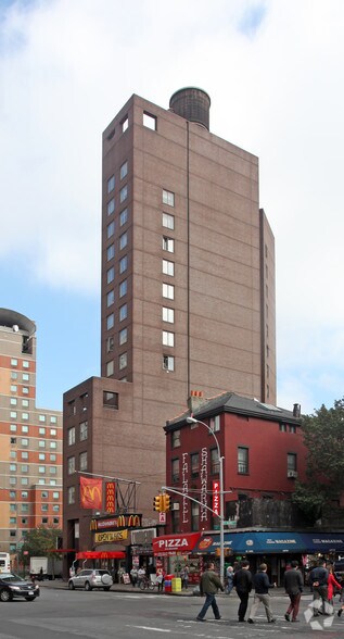 29-31 3rd Ave, New York, NY à louer - Photo de l’immeuble – Image 2 sur 2