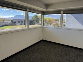 3622 E Galley Rd, Colorado Springs, CO à louer Photo intérieure– Image 1 sur 7