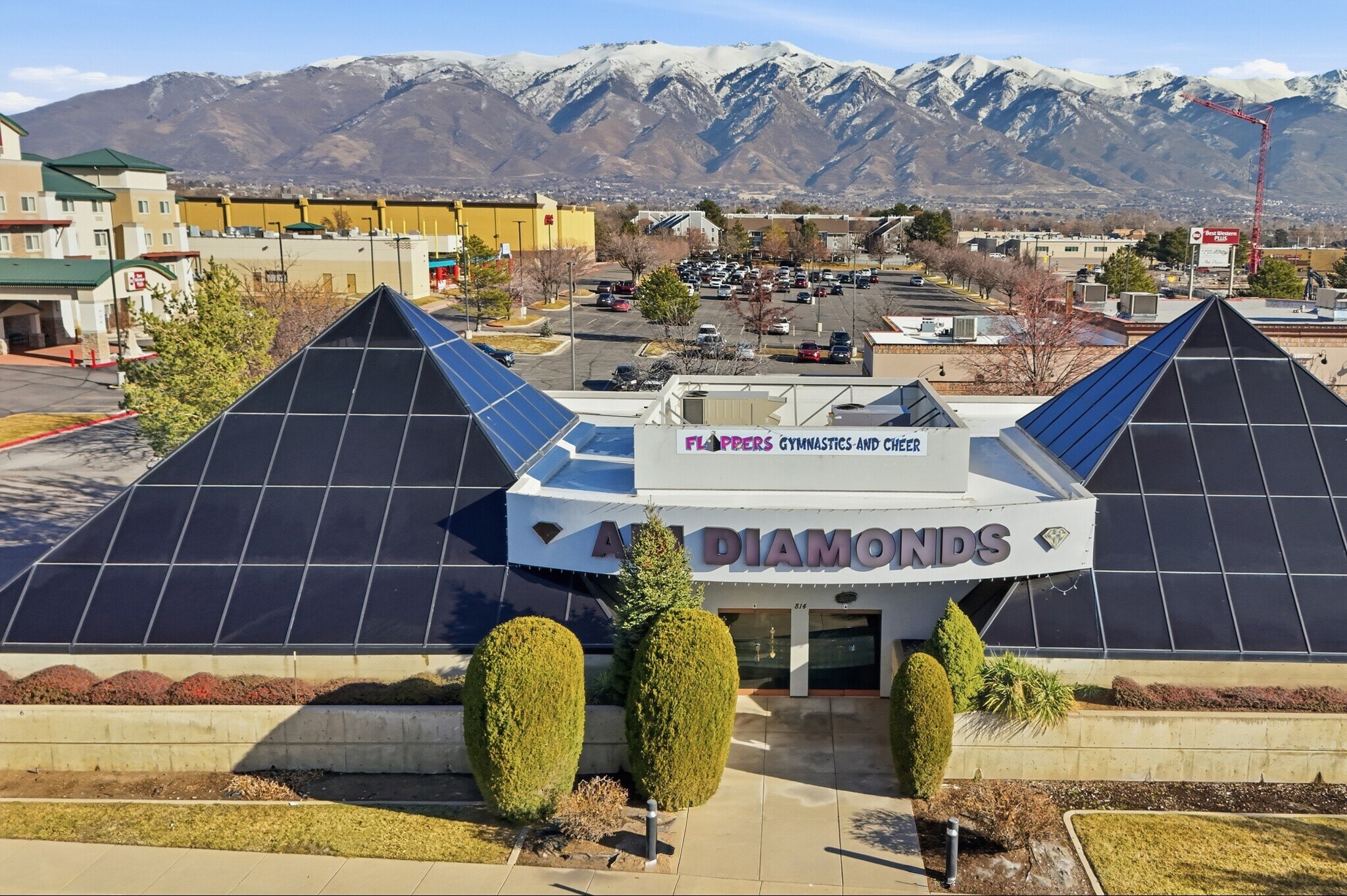 814 W 1425 N, Layton, UT à louer Photo de l’immeuble– Image 1 sur 48