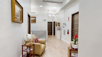 1311-1425 63rd St, Emeryville, CA à louer Photo intérieure– Image 2 sur 21