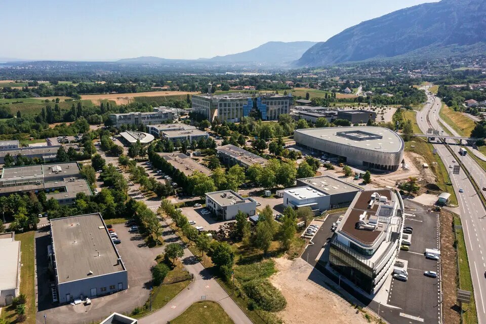 Terrain dans Archamps à vendre Aérien– Image 1 sur 2