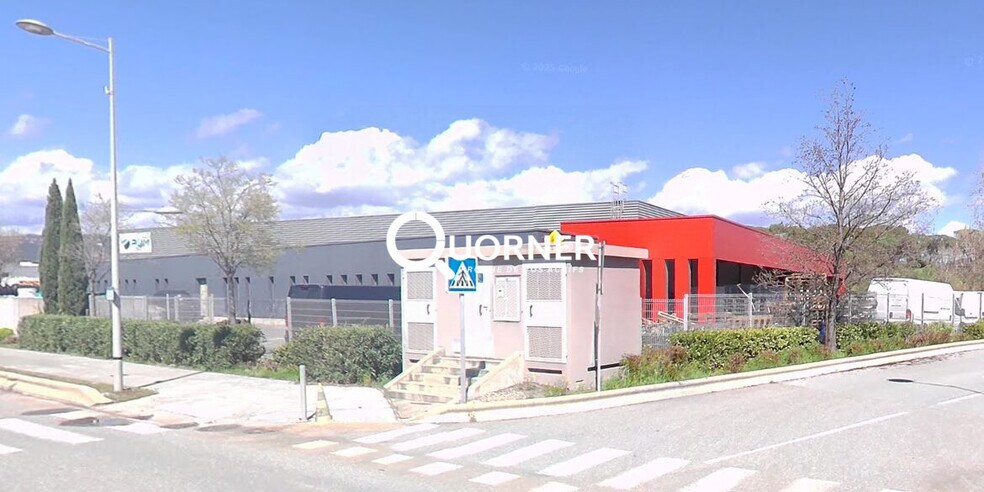 Industriel/Logistique dans Frejus à louer - Photo de l’immeuble – Image 3 sur 3