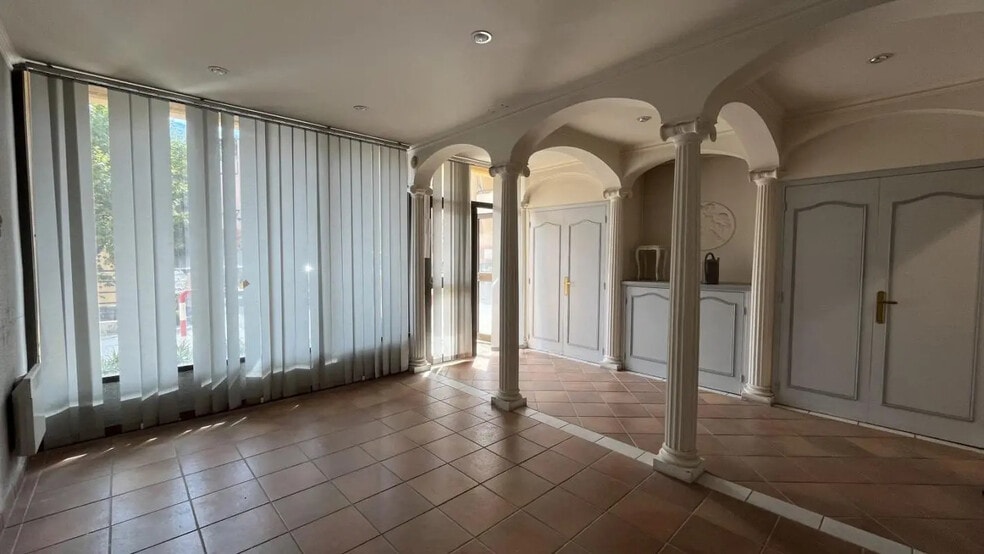 Bureau dans SOPHIA ANTIPOLIS à louer - Photo intérieure – Image 3 sur 9