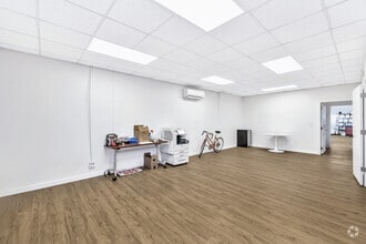 245 Pennsylvania Ave, Virginia Beach, VA à louer Photo de l’immeuble– Image 1 sur 12