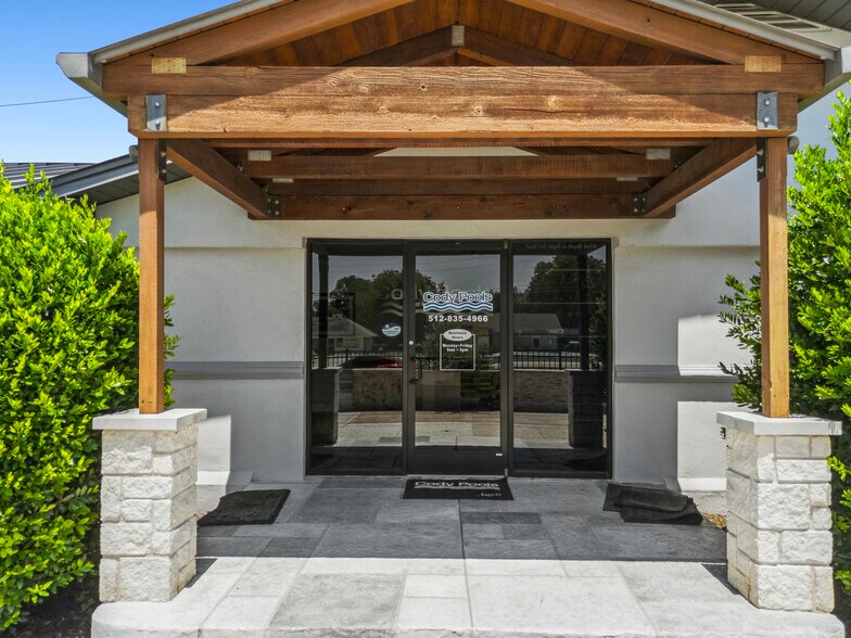 2300 W Parmer Ln, Austin, TX à vendre - Photo de l’immeuble – Image 2 sur 11