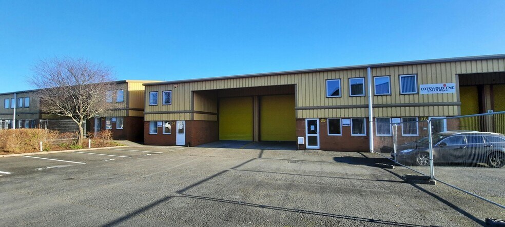 7 Aintree Rd, Pershore à louer - Photo de l’immeuble – Image 3 sur 17