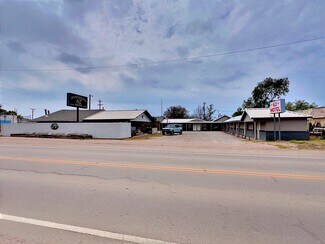 Plus de détails pour 413 W Broadway St, Hollis, OK - Hôtellerie à vendre