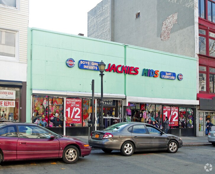 10 Main St, Yonkers, NY à louer - Photo de l’immeuble – Image 2 sur 2