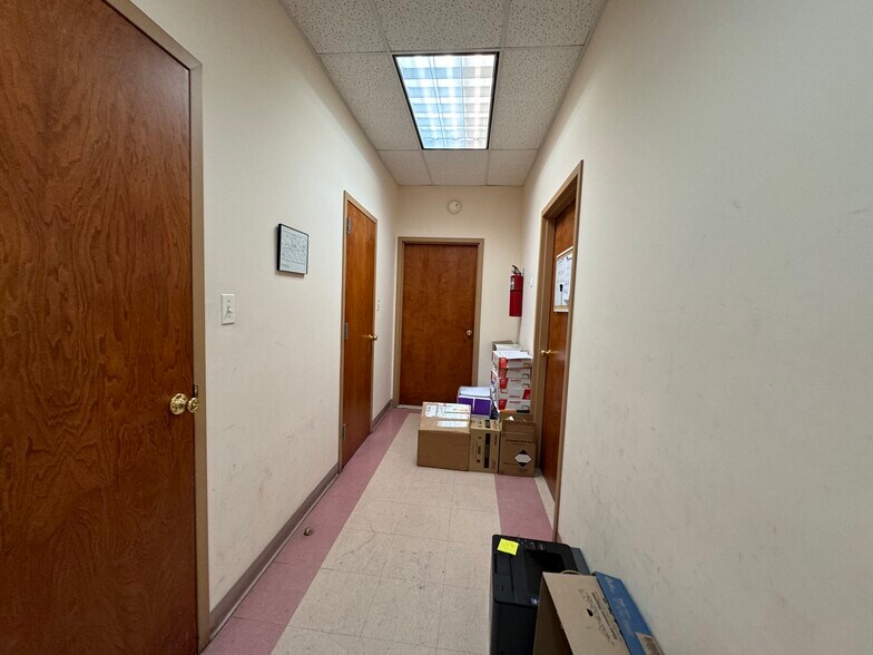 421 Ocean Pky, Brooklyn, NY à vendre - Photo intérieure – Image 3 sur 12