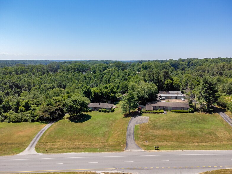 2154 Highway 72, Killen, AL à vendre - Photo de l’immeuble – Image 1 sur 18