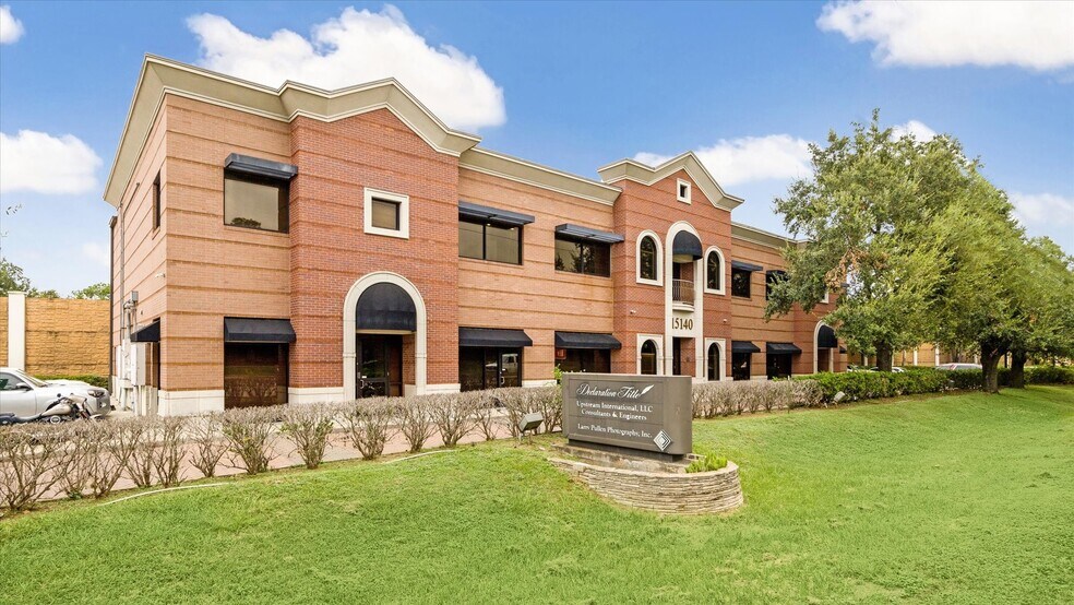15140 Southwest Fwy, Sugar Land, TX à vendre - Photo de l’immeuble – Image 1 sur 9
