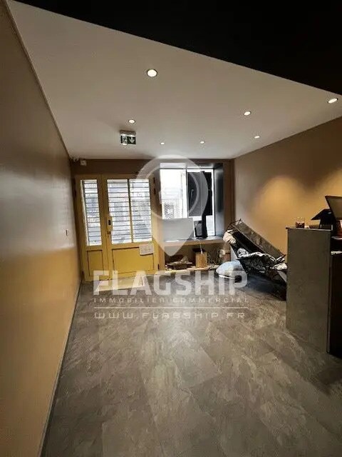 Local commercial dans Mareuil-lès-Meaux à louer Photo intérieure– Image 1 sur 10