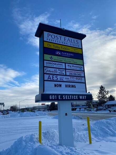 601 E Seltice St, Post Falls, ID à louer - Photo de l’immeuble – Image 2 sur 15