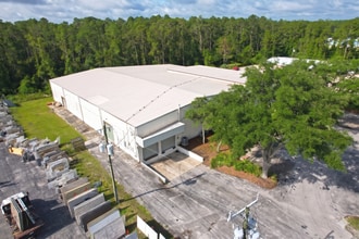 15 Hargrove Grade, Palm Coast, FL à louer Photo de l’immeuble– Image 2 sur 10