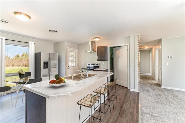 166 W M 55, Tawas City, MI à vendre - Photo de l’immeuble – Image 2 sur 17