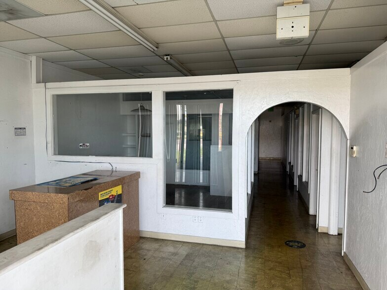 8485 S US Highway 17/92, Casselberry, FL à louer - Photo de l’immeuble – Image 3 sur 15
