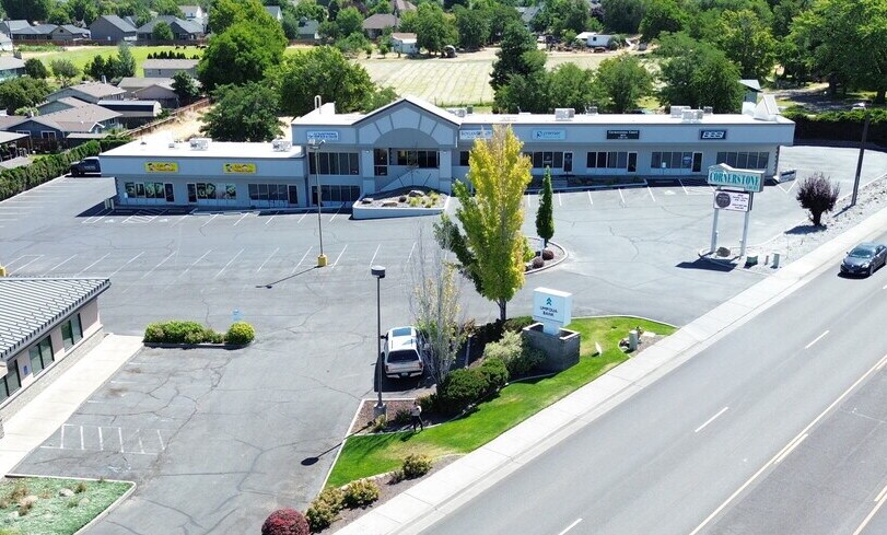 1055 S Highway 395, Hermiston, OR à vendre - Photo de l’immeuble – Image 1 sur 10