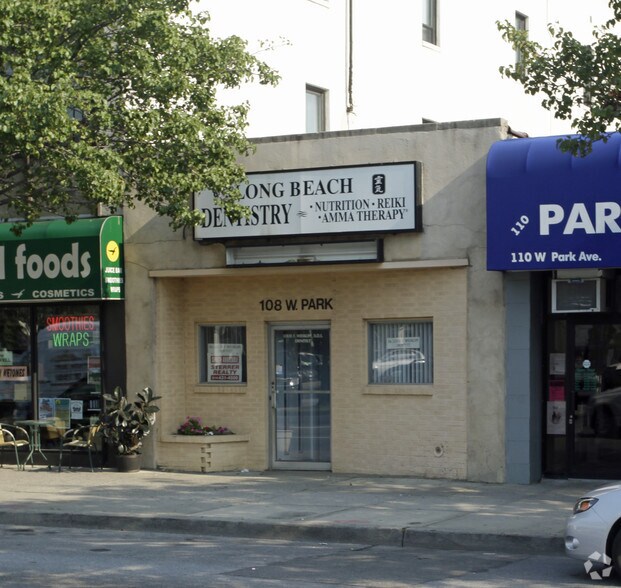 108 W Park Ave, Long Beach, NY à vendre - Photo de l’immeuble – Image 2 sur 2