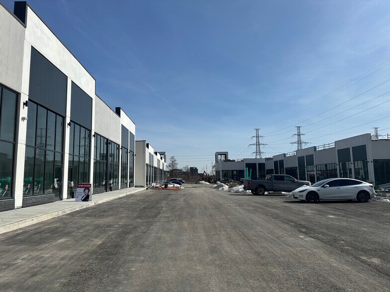3101 Kennedy Rd, Toronto, ON à louer - Photo de l’immeuble – Image 1 sur 5