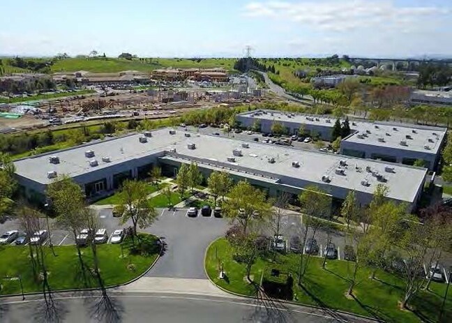 851 Napa Valley Corporate Way, Napa, CA à louer Photo intérieure– Image 1 sur 7