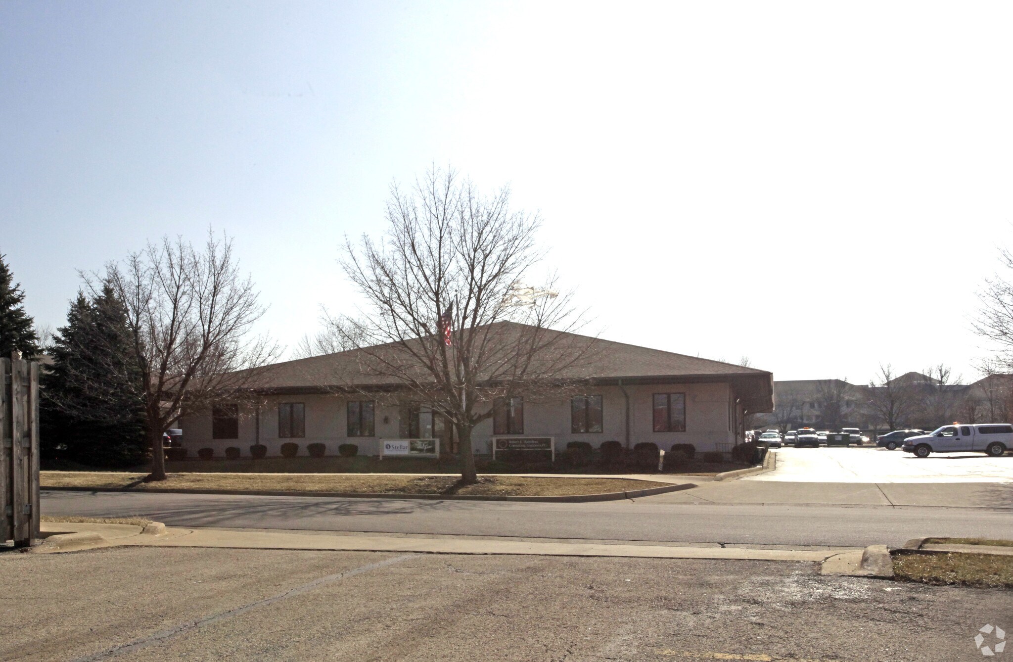 3230 Executive Dr, Joliet, IL à vendre Photo principale– Image 1 sur 24