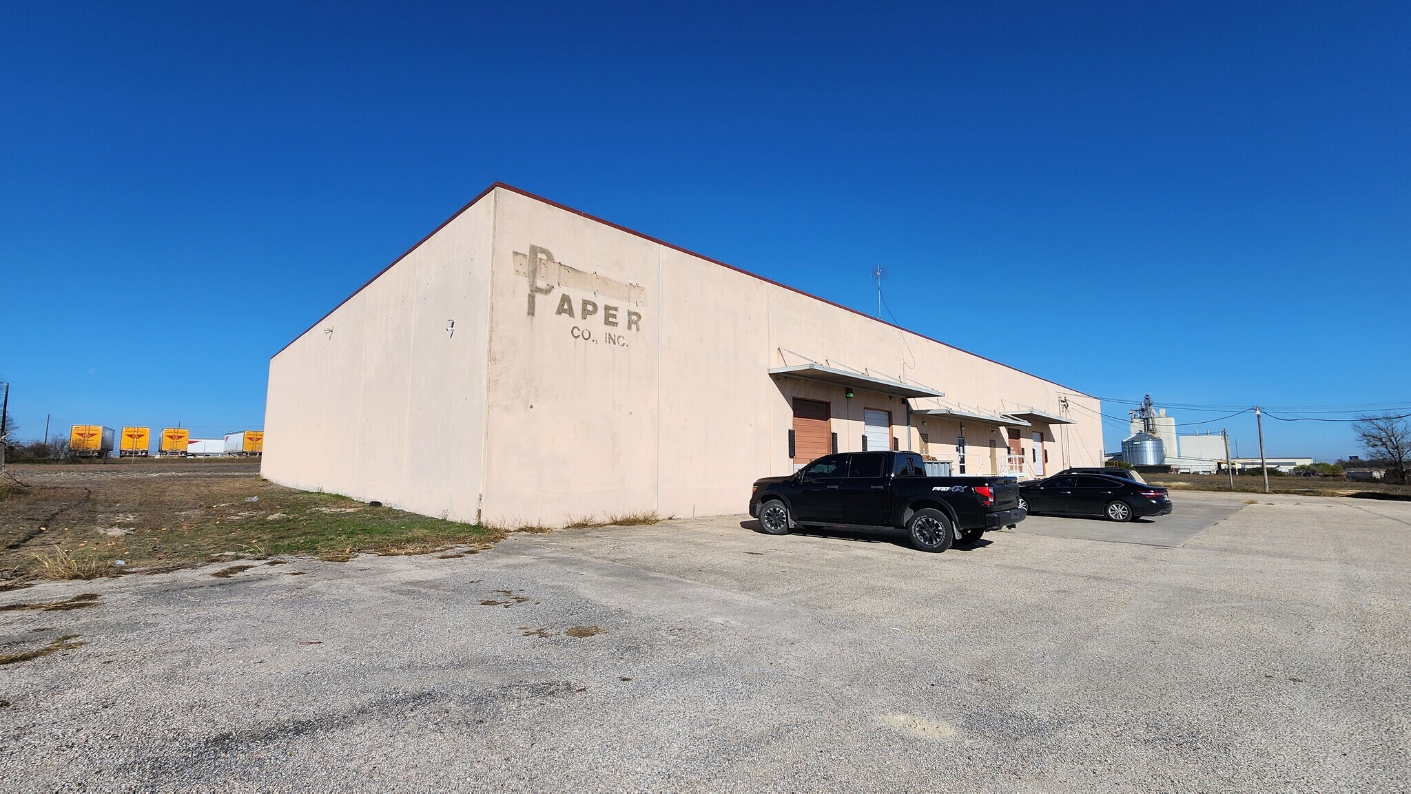 2400 Industrial Blvd, Temple, TX à louer Photo principale– Image 1 sur 13