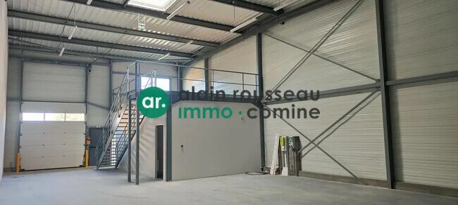 Plus de détails pour Industriel/Logistique à louer