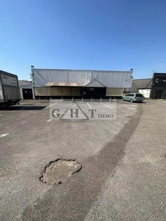 Plus de détails pour Local commercial à louer