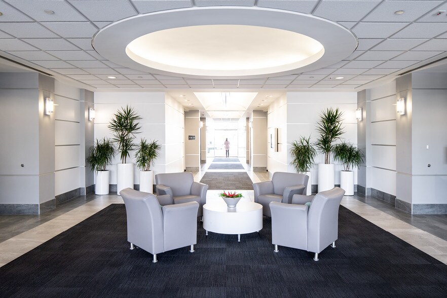 27442 Portola Pky, Foothill Ranch, CA à louer - Hall d’entrée – Image 3 sur 14