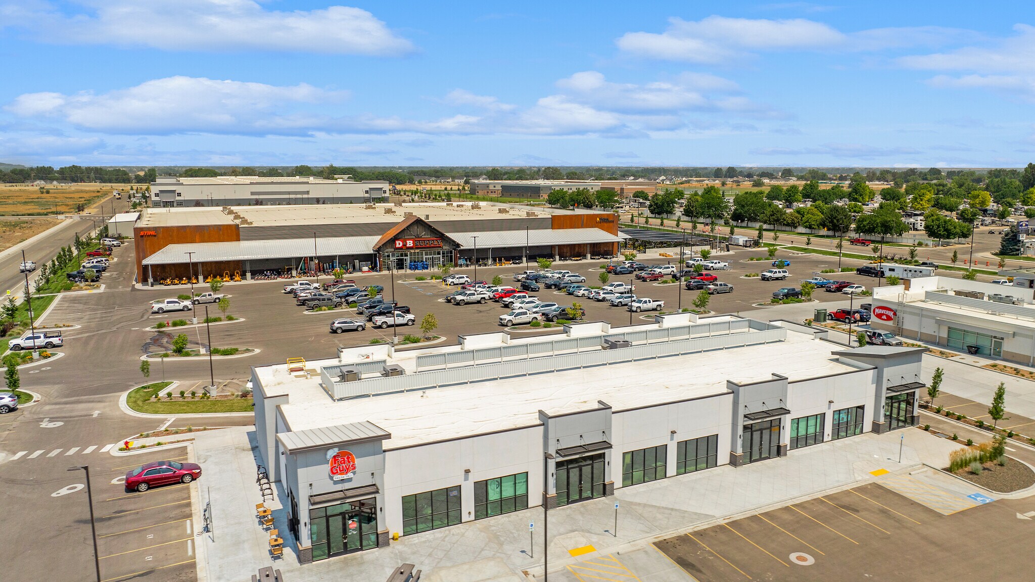 805 Saddle Ave, Caldwell, ID à vendre Photo principale– Image 1 sur 16