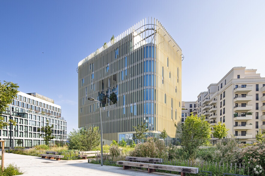 29 Rue De Clichy, Saint-Ouen-sur-Seine à louer - Photo principale – Image 1 sur 2