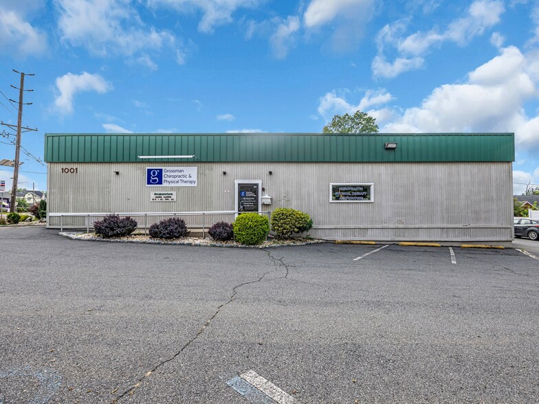 1001 Raritan Ave, Highland Park, NJ à vendre - Photo de l’immeuble – Image 2 sur 10