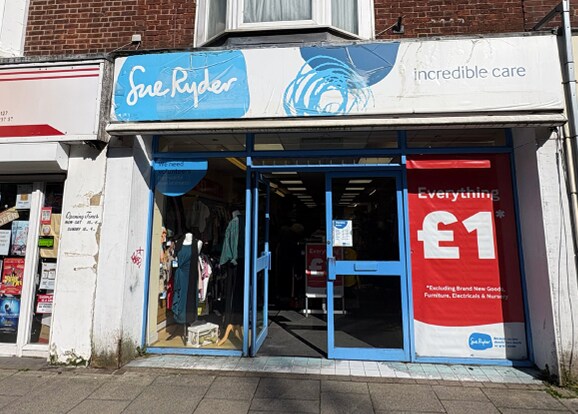 125 West St, Fareham à louer Photo principale– Image 1 sur 3