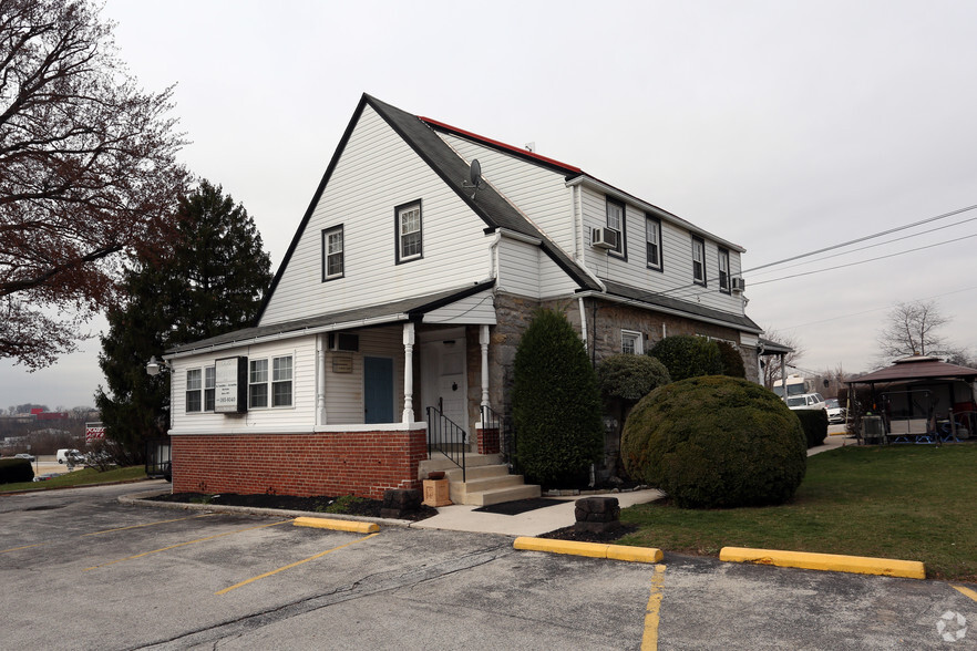 400 E Dekalb Pike, King Of Prussia, PA à vendre - Photo principale – Image 1 sur 2