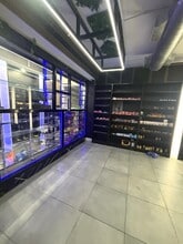 1719 Pitkin Ave, Brooklyn, NY à louer Photo intérieure– Image 2 sur 3