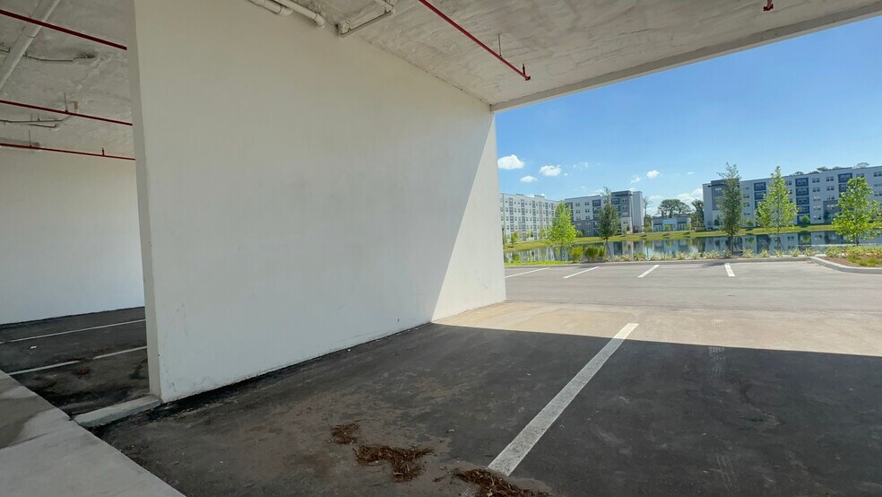 5587 Millenia Park Blvd, Orlando, FL à louer - Photo de l’immeuble – Image 2 sur 14