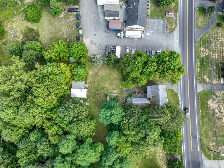 453 Main Ave, Wynantskill, NY à vendre - Photo de l’immeuble – Image 2 sur 17