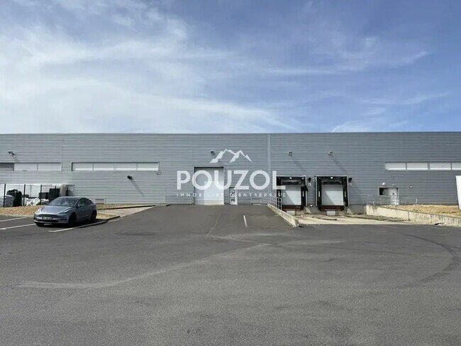 Plus de détails pour Industriel/Logistique à louer