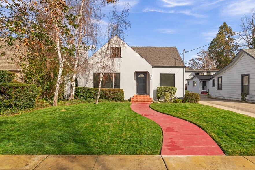 635 Saint John St, Pleasanton, CA à vendre - Photo de l’immeuble – Image 3 sur 22