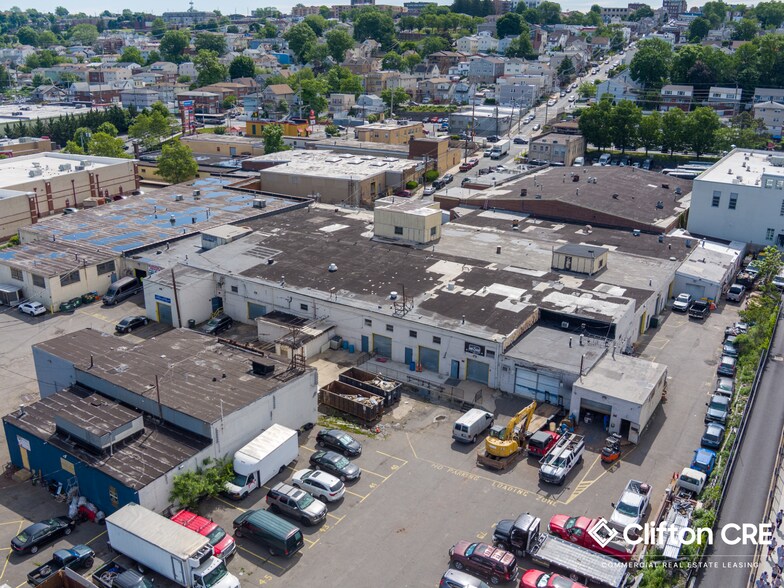 8555 Tonnelle Ave, North Bergen, NJ à louer - Photo de l’immeuble – Image 3 sur 13