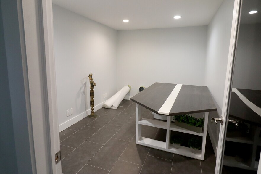 817-823 SE 9th St, Deerfield Beach, FL à louer - Photo de l’immeuble – Image 3 sur 15