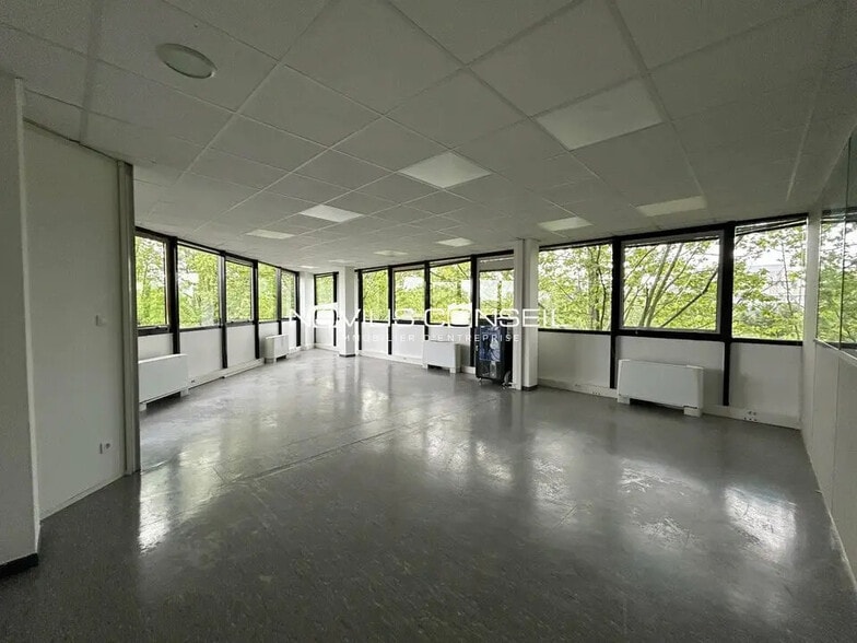 Bureau dans Labège à louer - Photo de l’immeuble – Image 1 sur 4
