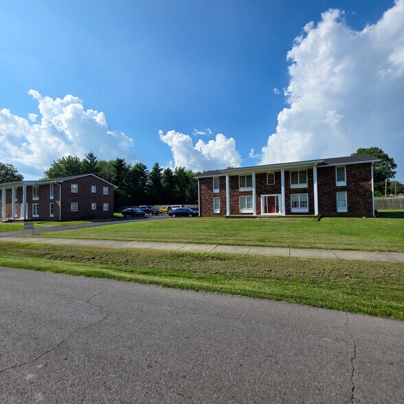 918-920 E Main St, Danville, KY à vendre - Photo de l’immeuble – Image 2 sur 21