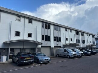Plus de détails pour Unit 8 English Business Park, English Close, Hove - Bureau à vendre