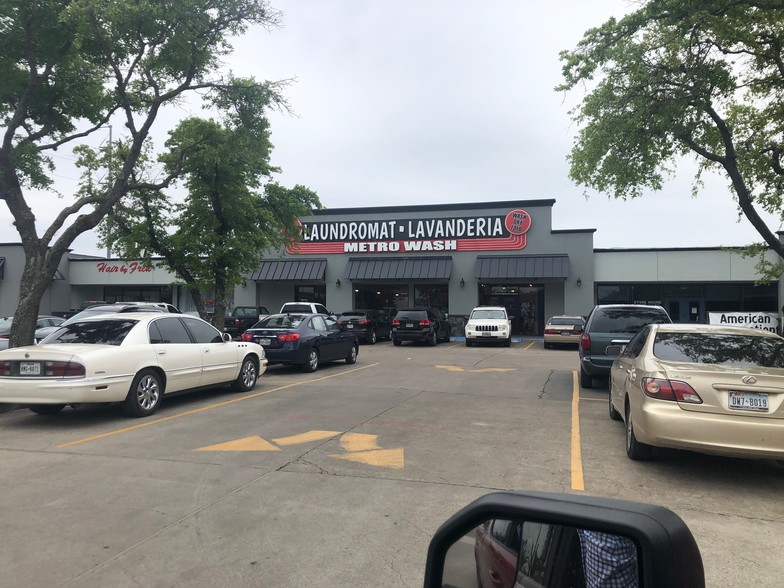 1901-2403 E Red River St, Victoria, TX à louer - Photo de l’immeuble – Image 2 sur 6