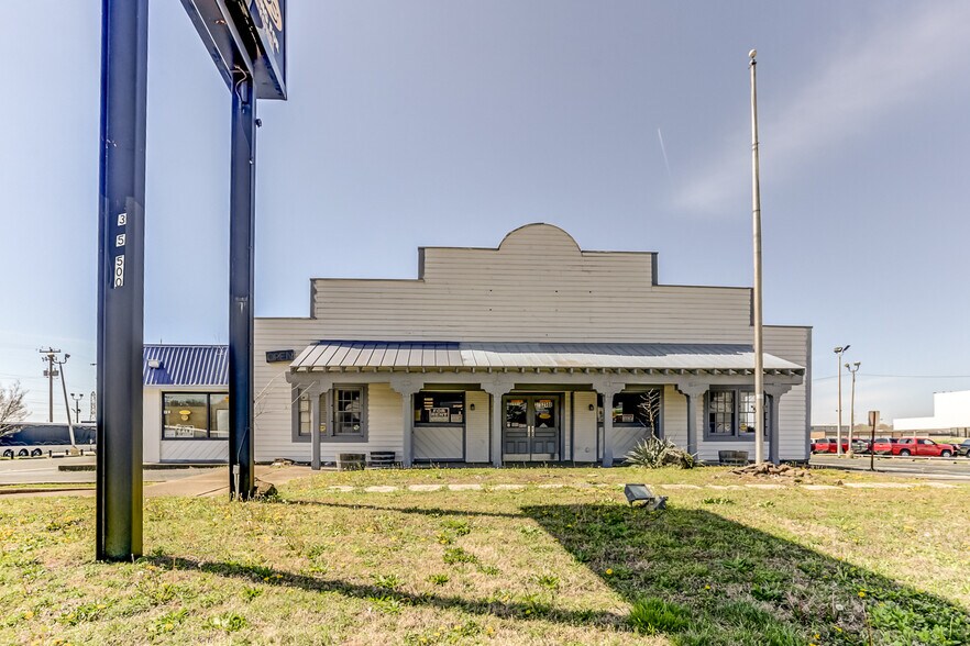 2551 Mt Moriah Rd, Memphis, TN à louer - Photo principale – Image 1 sur 19